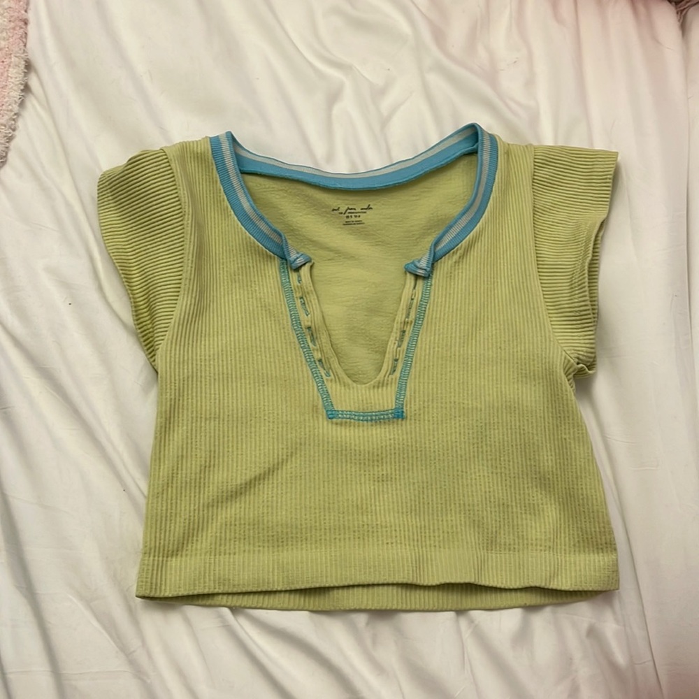 Urban outfitters go for gold top size XS/S
